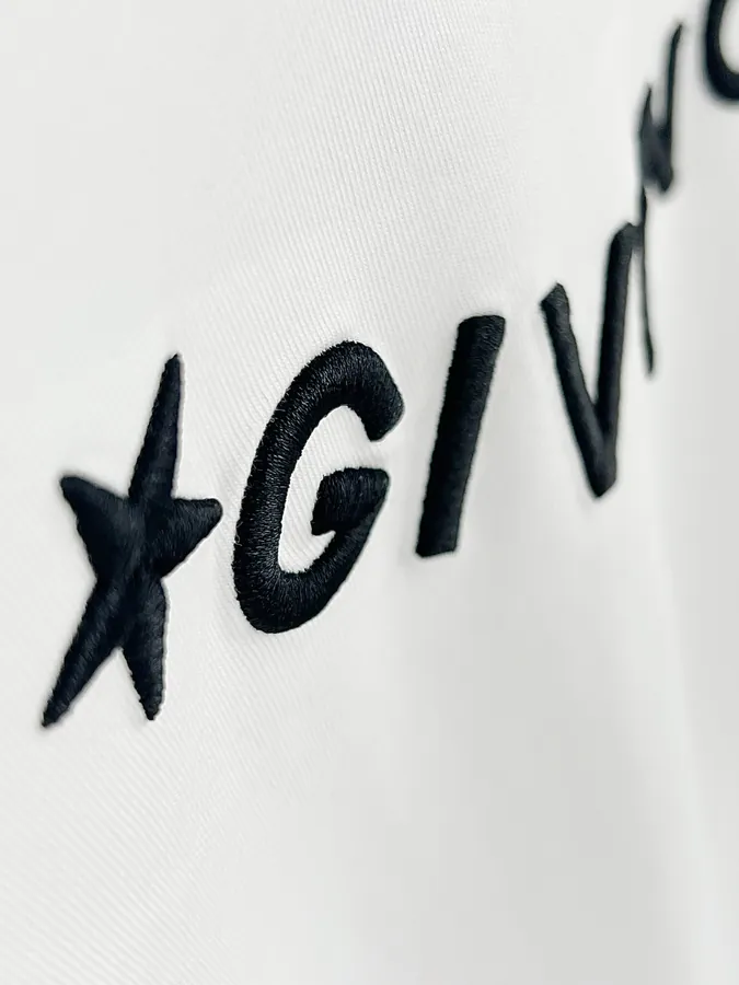 Givenchy 25SS Logo Print T Shirt Oversized Drop Shoulder Fit