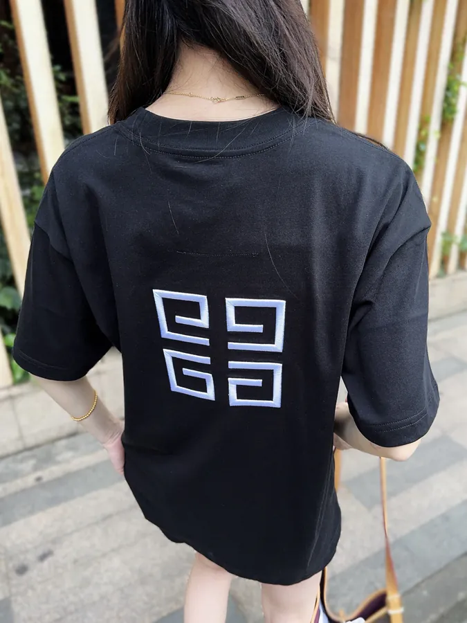 Givenchy 25SS Front and Back Logo T Shirt with Embroidery, Custom 32 Thread 280g Same Dye Fabric