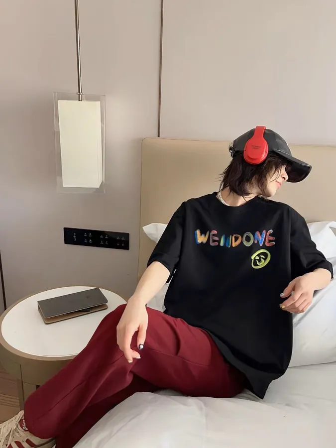 WE11DONE Summer Colorful Letter Smile Print Casual T Shirt for Men and Women