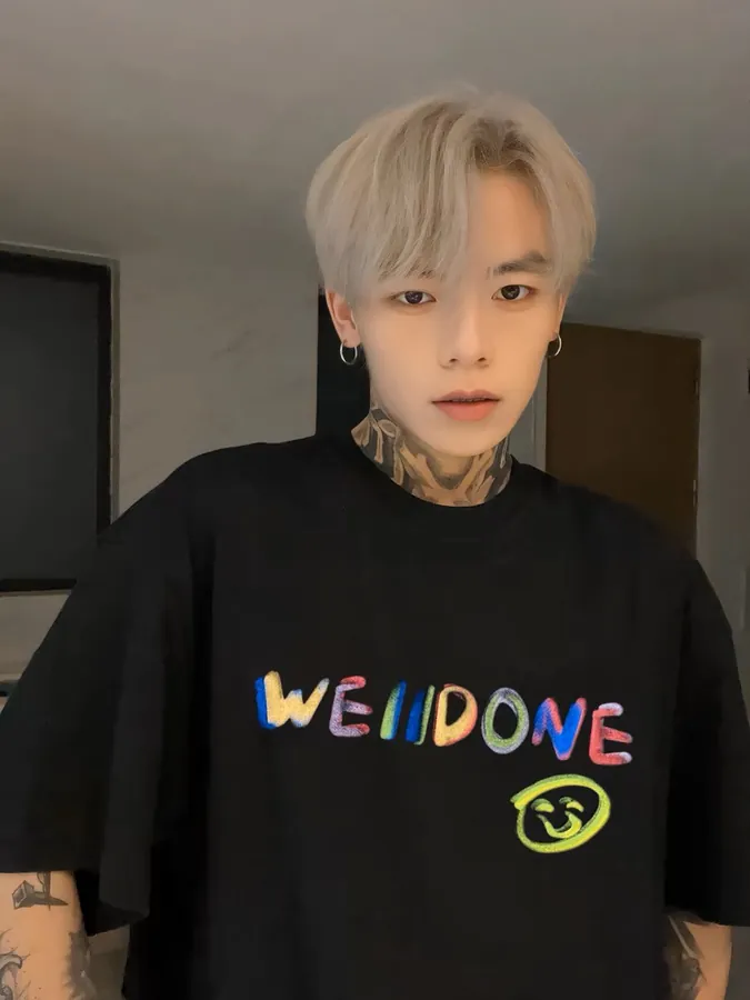 WE11DONE Summer Colorful Letter Smile Print Casual T Shirt for Men and Women