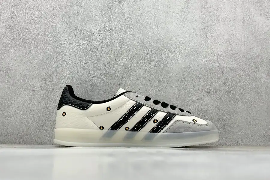 Adidas Originals Gazelle Indoor Mars Gray White Black