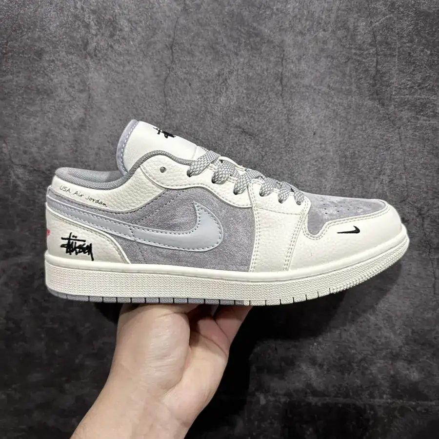 CX Exclusive KK Version Air 1 Low 1 Jo1 Collaboration Two Tone Gray