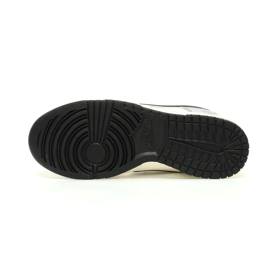 X By You SB Dunk Low Retro SP Retro Style Low Top Sneaker