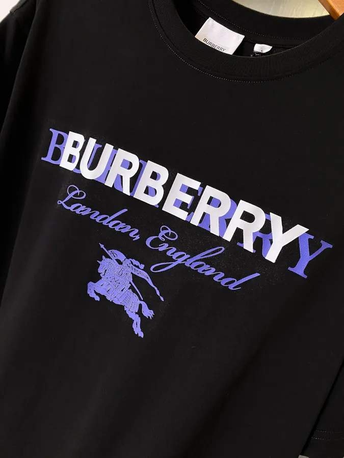 BUR Exclusive Double Micro Logo Horse Knight Print Cotton T Shirt