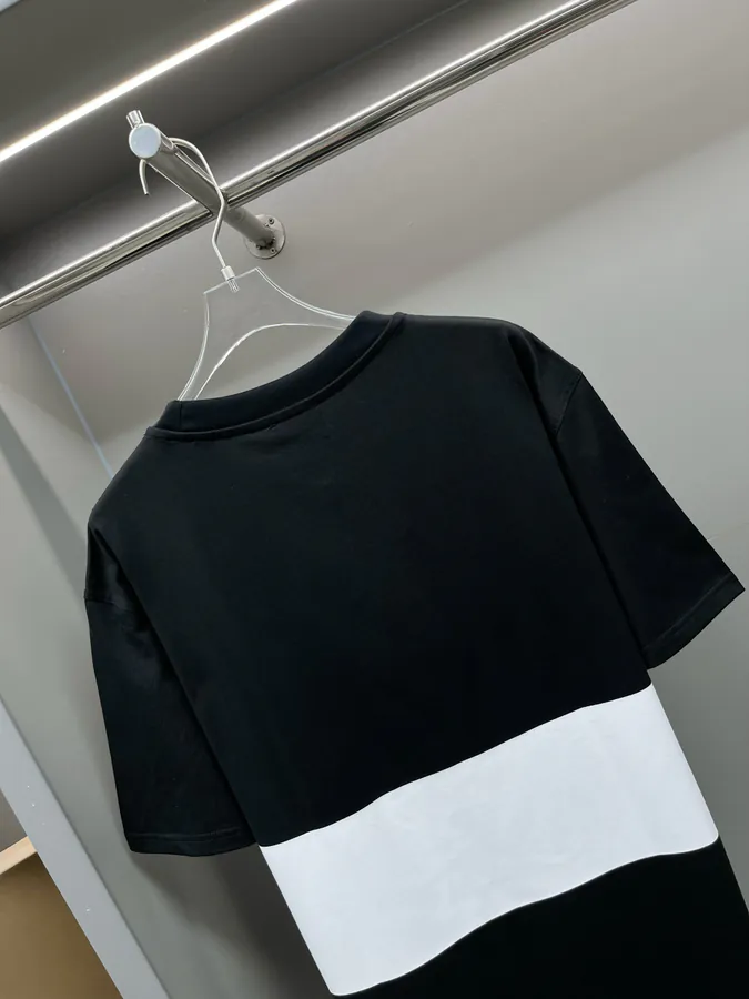 BUR Starry Exclusive Stripe Print Round Neck T Shirt