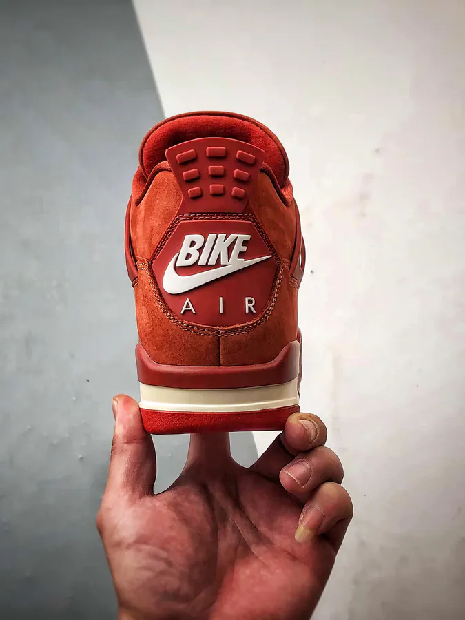 Nigel Syester x Air 4 OG 'Bri by Bri' Bike