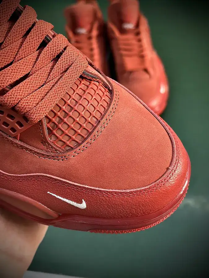 Nigel Syester x Air 4 4联名款 Retro Shoe