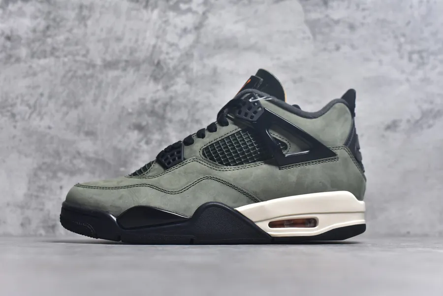 UNDEFEATED x Air Jordan AJ4 Collaboration Green Black