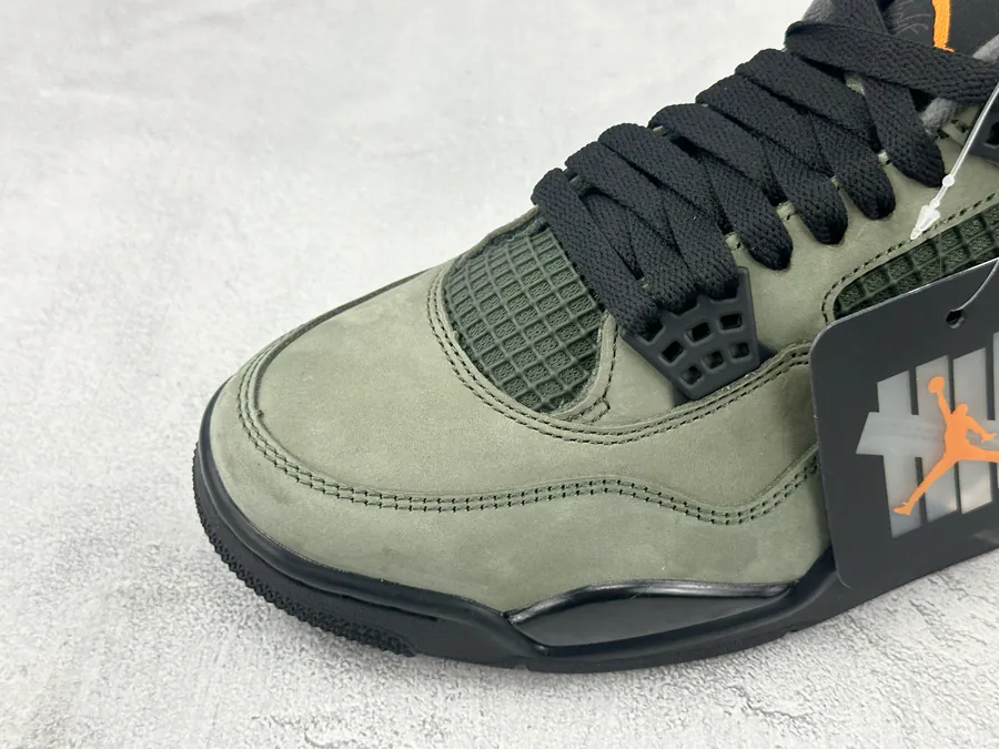 UNDEFEATED x Jordan Air Jordan 4 Olive Color