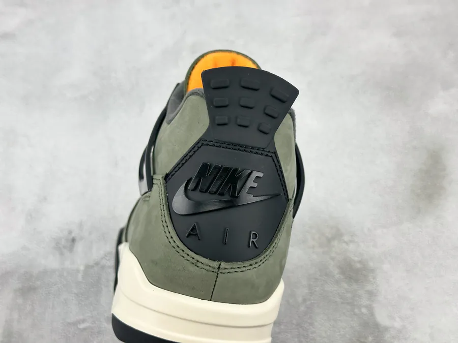 UNDEFEATED x Jordan Air Jordan 4 Olive Color
