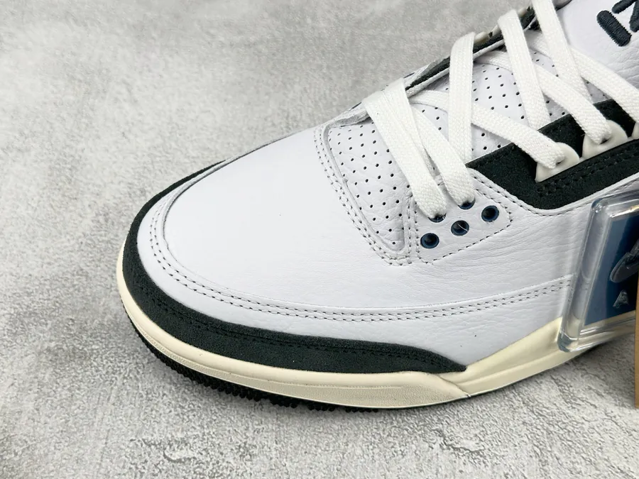 A Ma Maniére x Jordan Air Jordan 3 in Diffused Blue