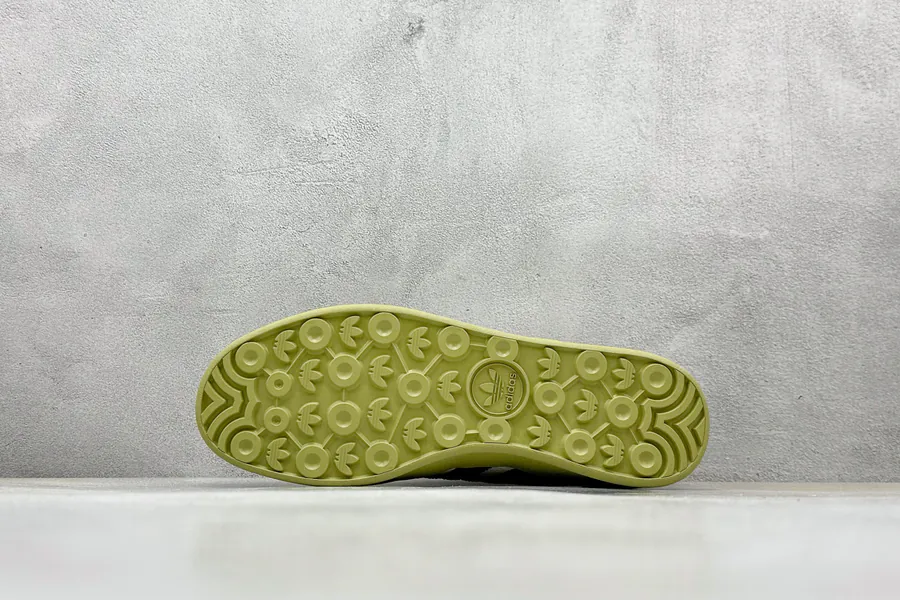 AD Originals Gazelle Indoor x Stussy Low Top Sneaker