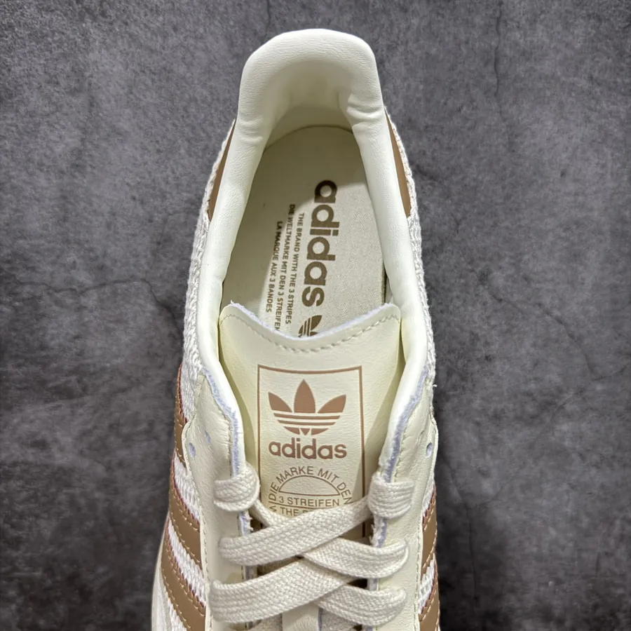 Originals Samba OG Sneaker with Leather and Mesh Upper