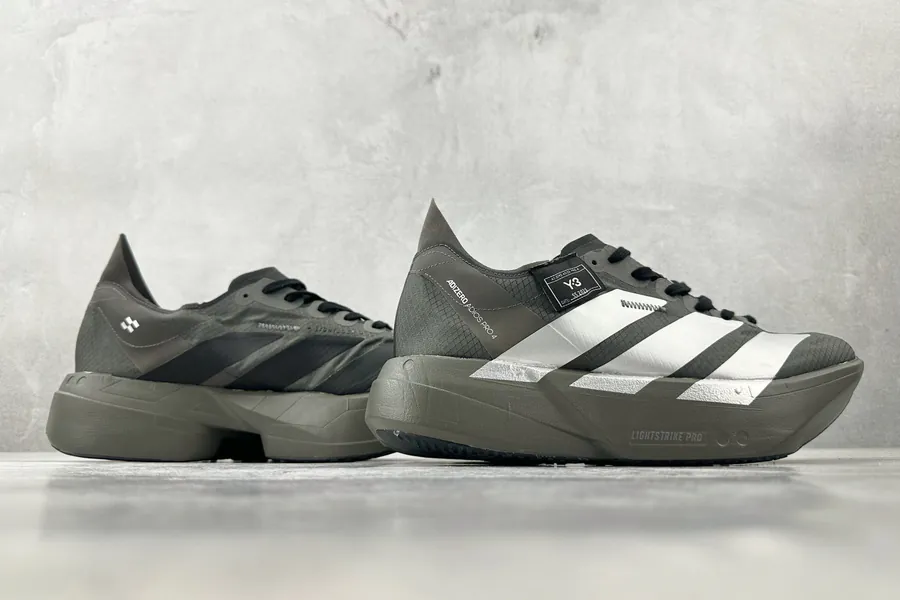 Y 3 Adios Pro 4 in Gray