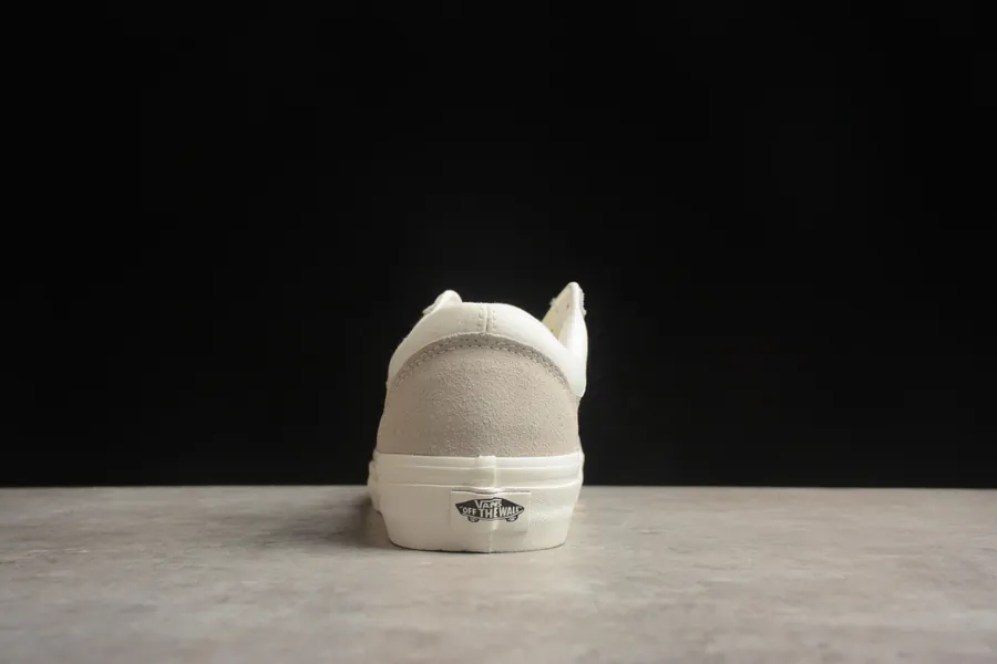 VAN Old Skool Reissue 136 Premium High End Sneaker
