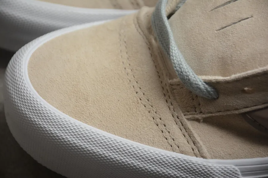 VAN Low Top Retro Sneaker with Full Leather Pigskin