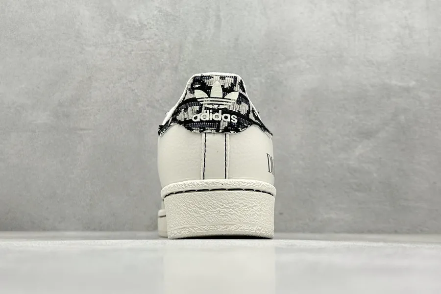 AD Originals Gazelle Indoor DIOr Collaboration Sneaker
