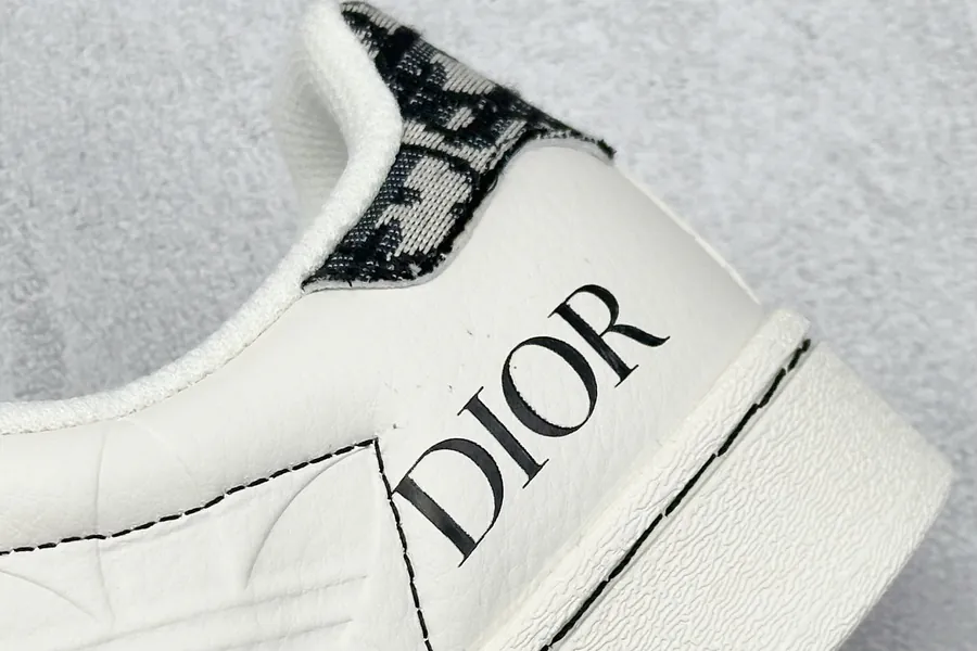 AD Originals Gazelle Indoor DIOr Collaboration Sneaker