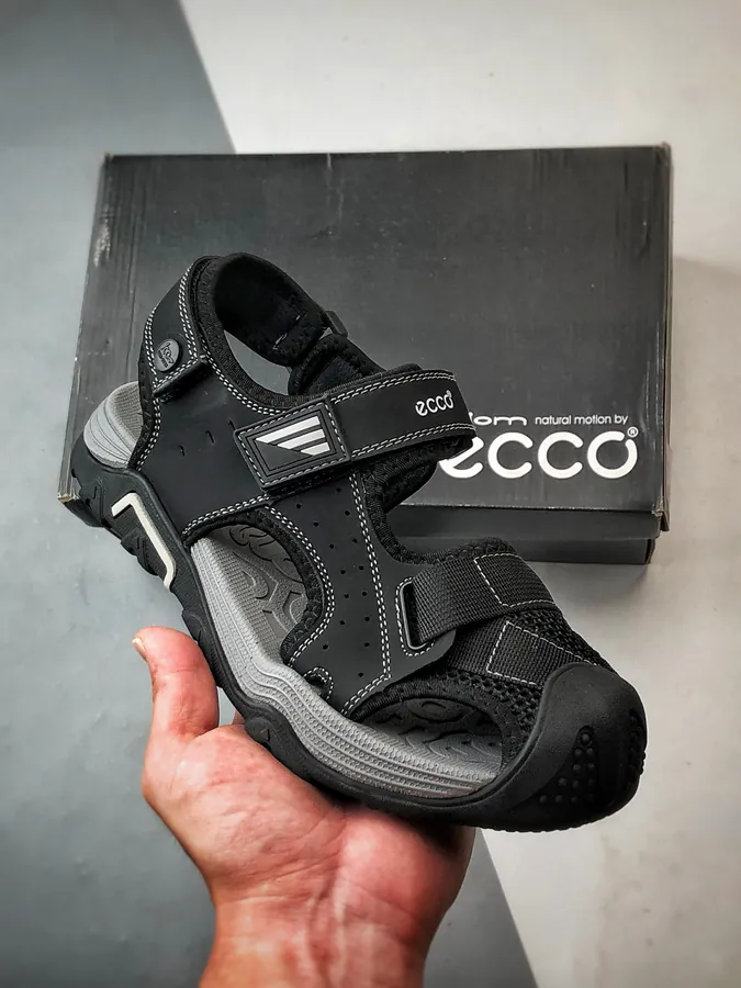 Ecco BIOM Men's Hiking Footwear