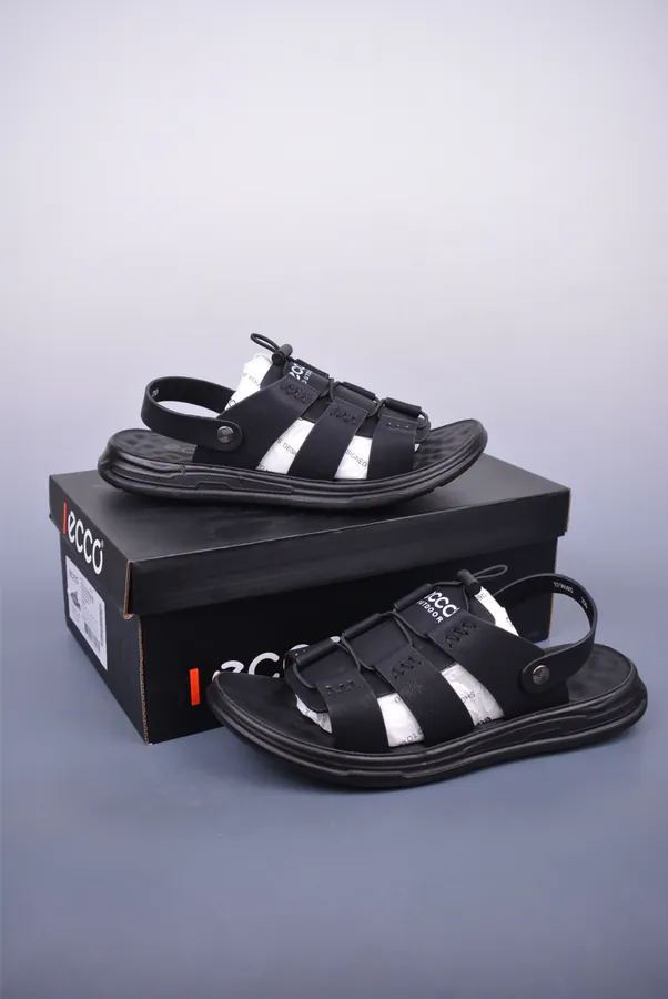 ECCO Men's Summer Outdoor Sandals