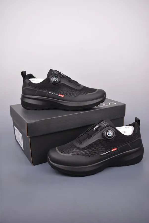 ECCO Men's Hiking Boots BIOMC Traces Series