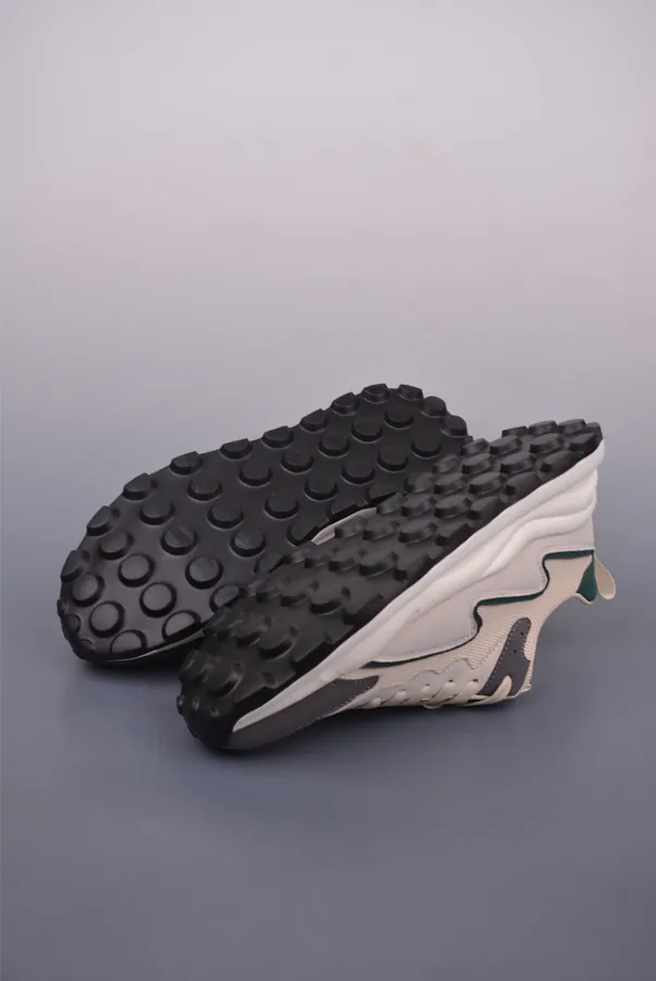 ECCO Men's Running Sneaker Retro Waffle Sole