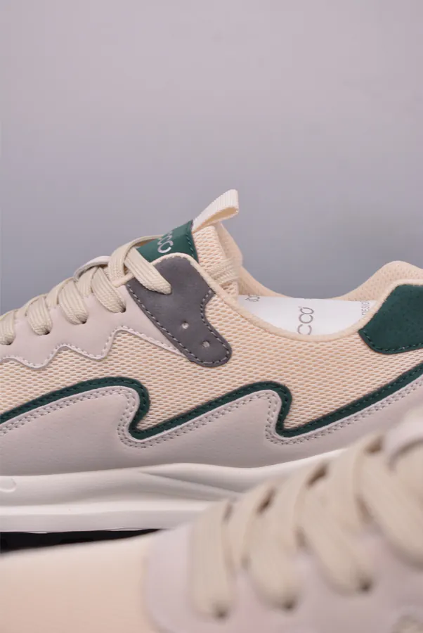 ECCO Men's Running Sneaker Retro Waffle Sole