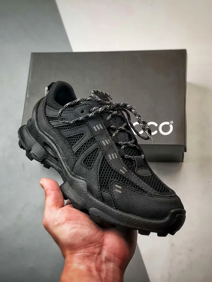 Ecco BIOMC踪迹系列 Men's Trail Running Shoes