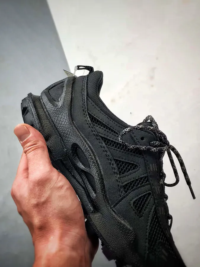 Ecco BIOMC踪迹系列 Men's Trail Running Shoes