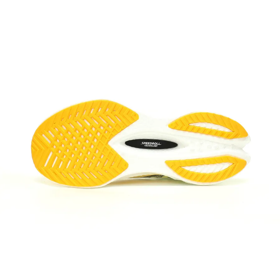 Saucony Endorphin Pro 4 Runner's Essential
