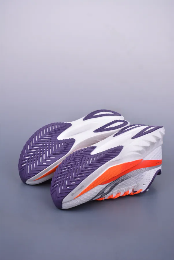 Saucony Triumph PRO 4 Exclusive Original Running Shoes