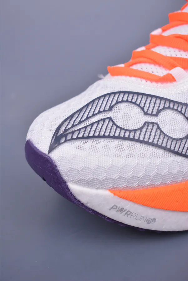 Saucony Triumph PRO 4 Exclusive Original Running Shoes