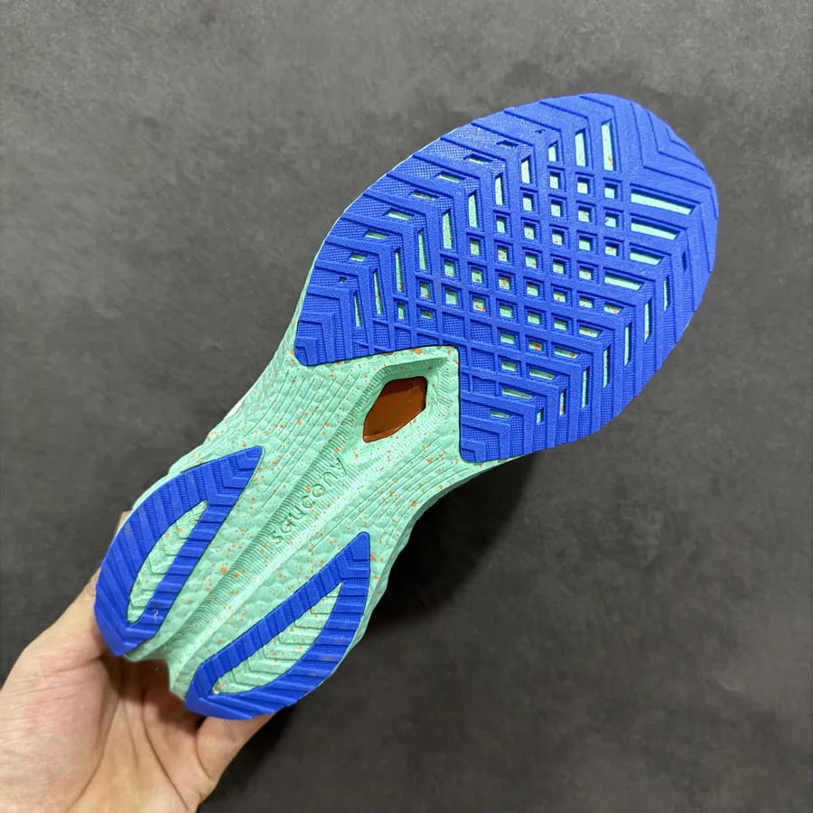 Saucony Endorphin Pro Running Shoes for Men and Women