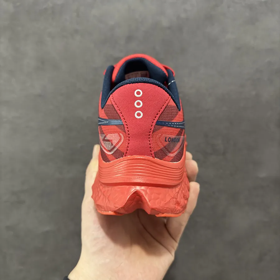 Saucony Endorphin Pro Marathon Running Shoes for Men and Women