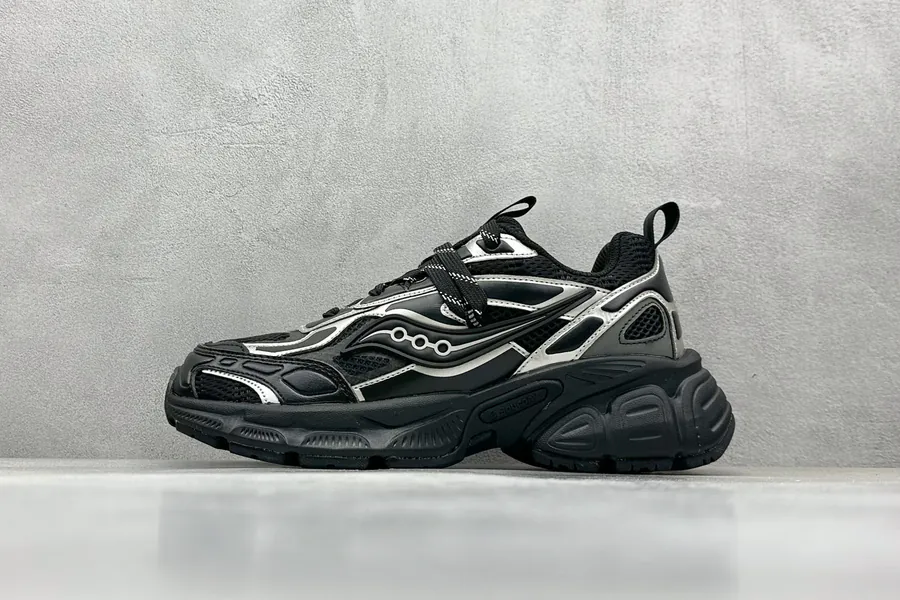 Saucony 2K Cavalry Retro Sneaker