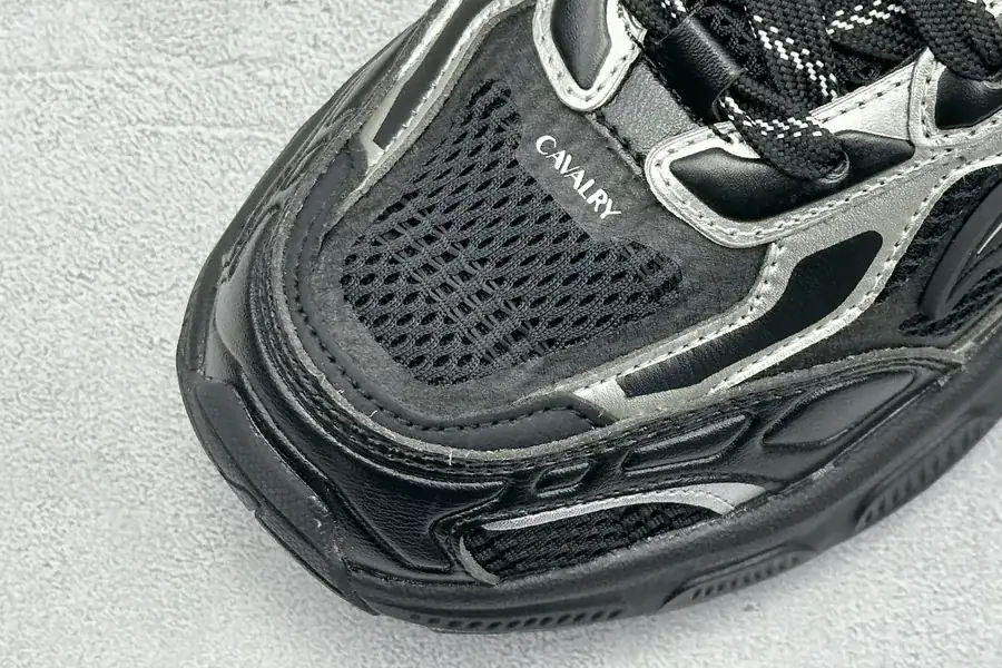 Saucony 2K Cavalry Retro Sneaker