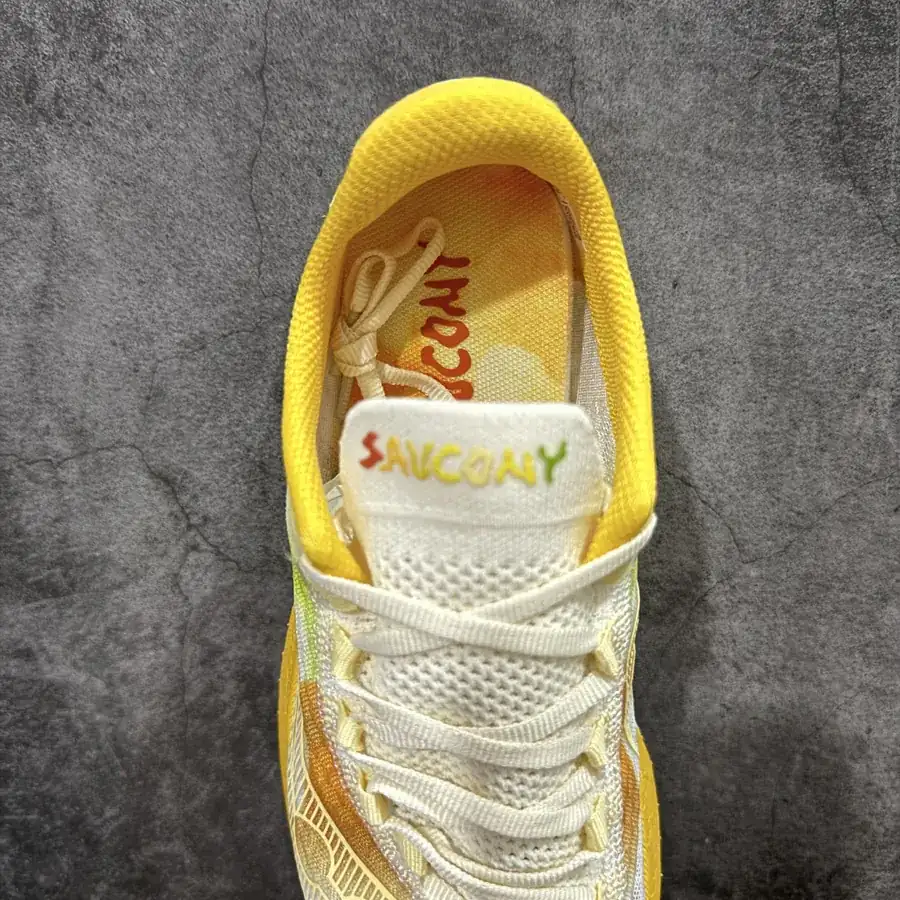 SAUCONY Endorphin Pro4 Phi Peng Series Men's and Women's Low Top Cushioned Running Shoes