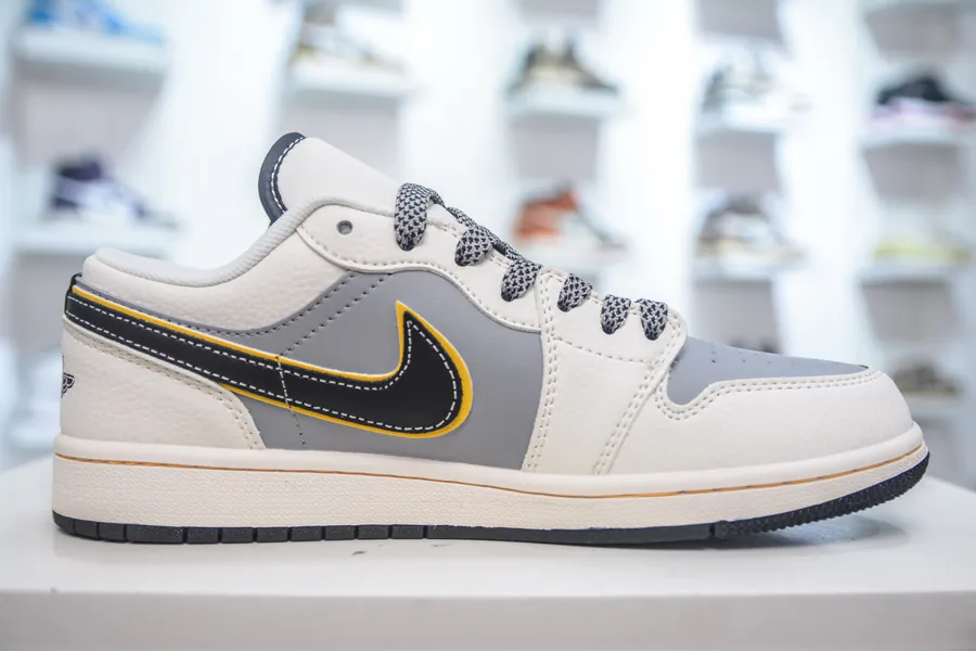 Air Jordan AJ1 Low Custom Color, Premium Materials