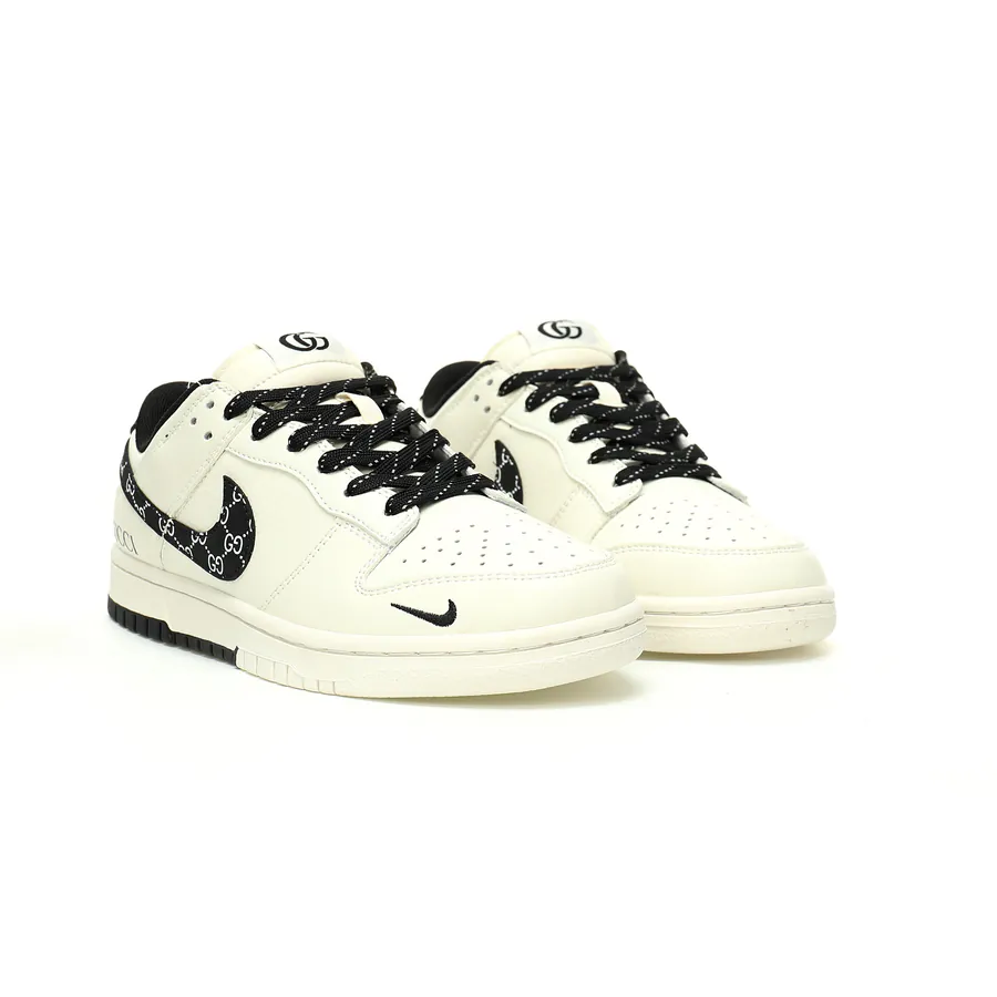 X SB Dunk Low Esquisite Premium Custom Color