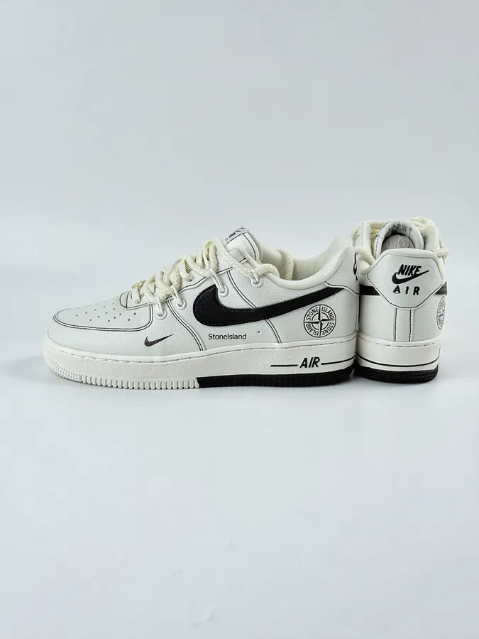 Nike Air Force 1 Low 07 x Stone Island White Black Small Hook