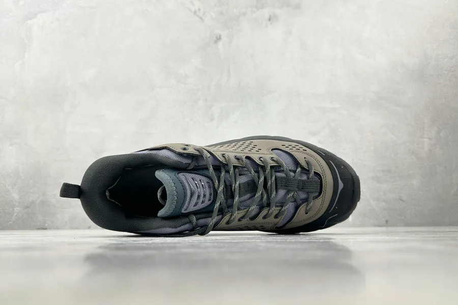 HOKA J.L A.L Skyflow Brown