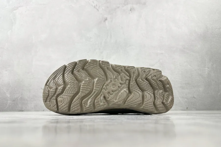 HOKA ONE ONE Restore TC Sand
