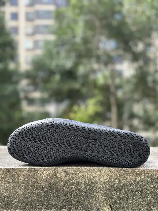 PUM Noafterno x Speed Low Top Sneakers