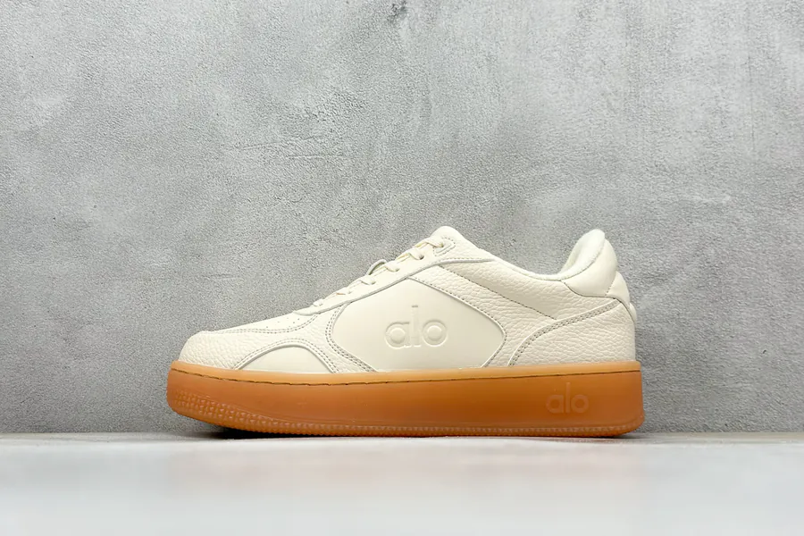 Alo Yoga Recovery Mode Low Top Casual Sneakers