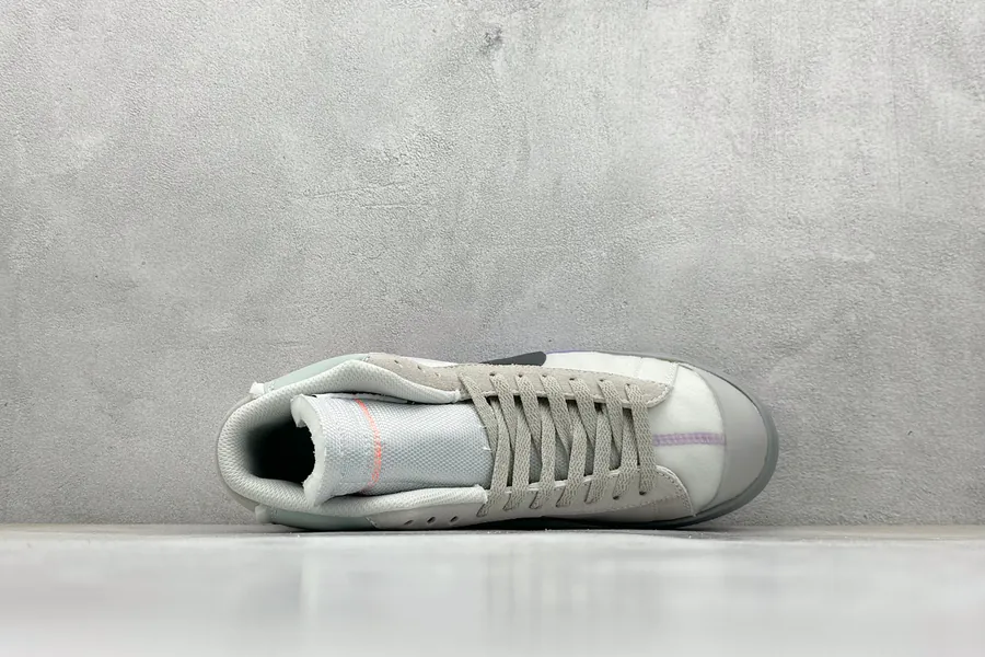 Off White X NK Blazer Mid OW 联名款开拓者高帮休闲板鞋
