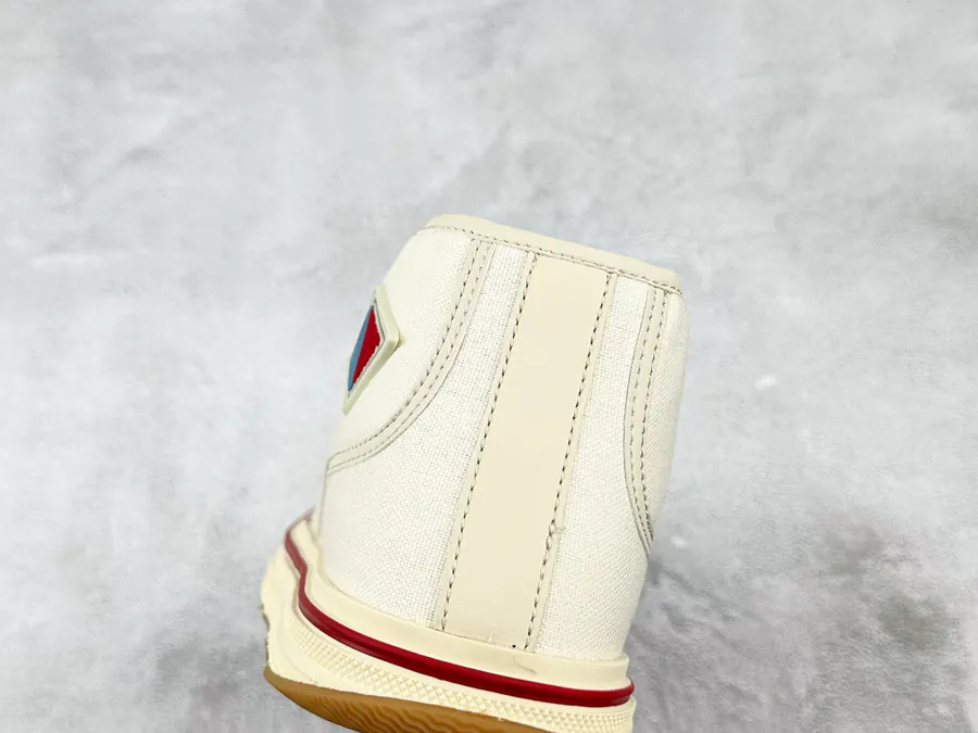 Bottega Veneta Eliot White