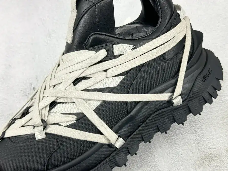 Moncler RI OWENS x Moner Trailgrip in Black