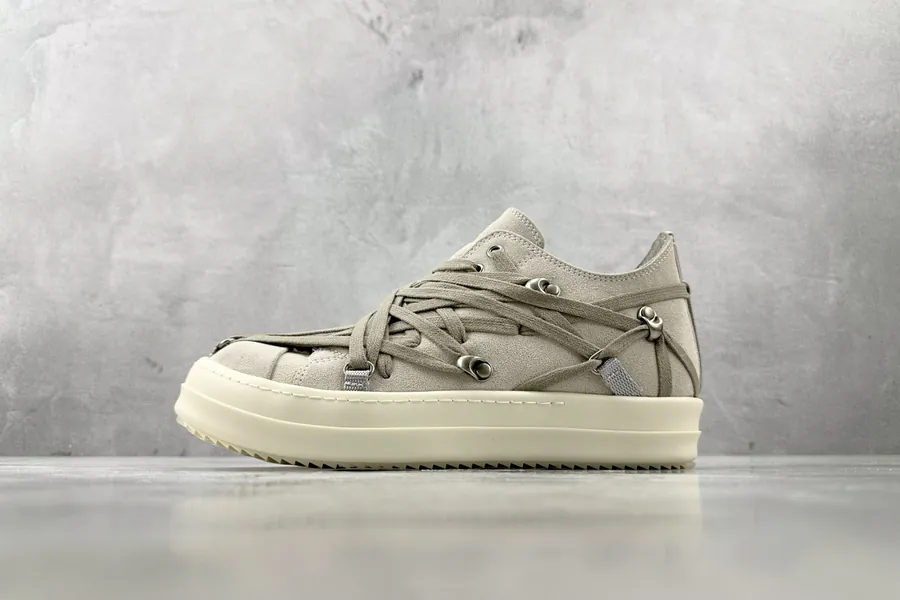RI OWENSRO Mega by RALPH LAUREN in Light Gray