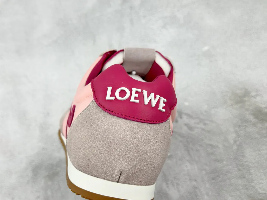 LOEWE Ballet Runner 2.0 Pink