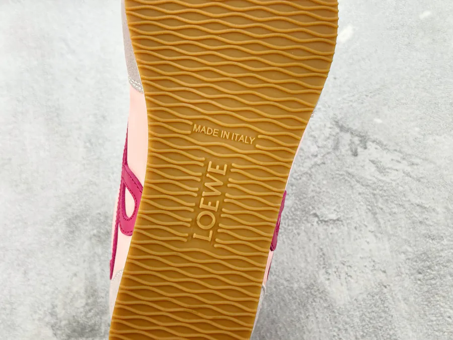 LOEWE Ballet Runner 2.0 Pink